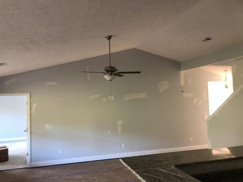 1050 Berra Dr, Springfield, TN 37172 photo 3