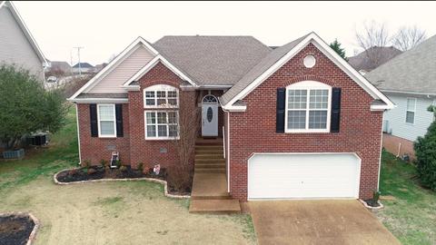 2262 Dewey Dr, Spring Hill, TN 37174 photo 1