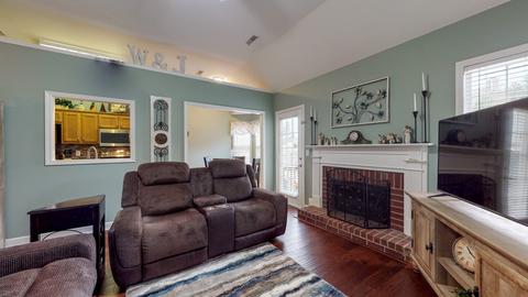 2262 Dewey Dr, Spring Hill, TN 37174 photo 9