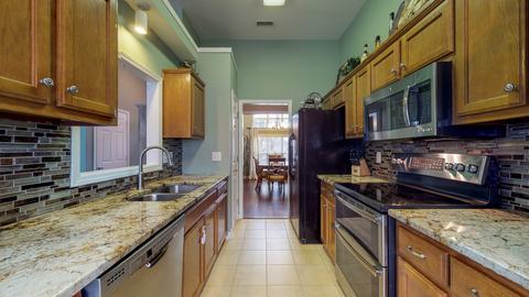2262 Dewey Dr, Spring Hill, TN 37174 photo 6