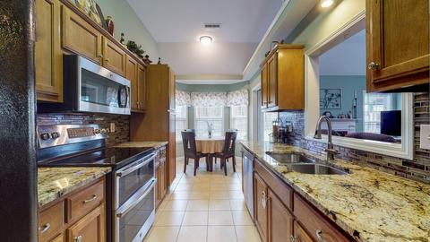 2262 Dewey Dr, Spring Hill, TN 37174 photo 7