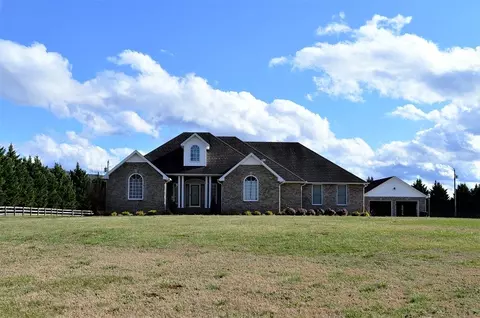 346 Floyd Ln, Decherd, TN 37324 photo 1