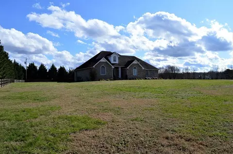 346 Floyd Ln, Decherd, TN 37324 photo 5