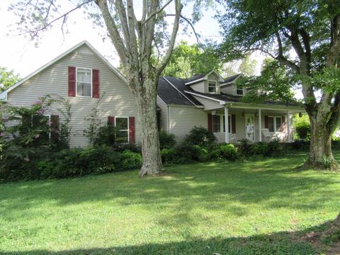 230 W King St, Morrison, TN 37357 photo 2