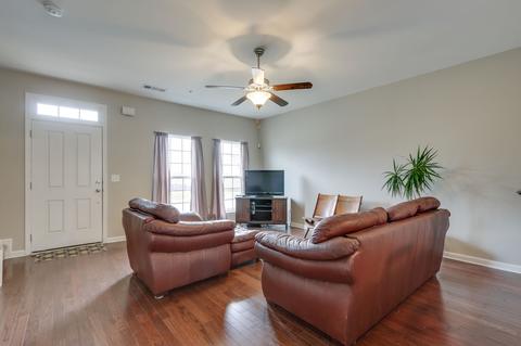 2112 Hemlock Dr, Spring Hill, TN 37174 photo 2