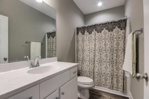 1530 N Side Dr, Murfreesboro, TN 37130 photo 8