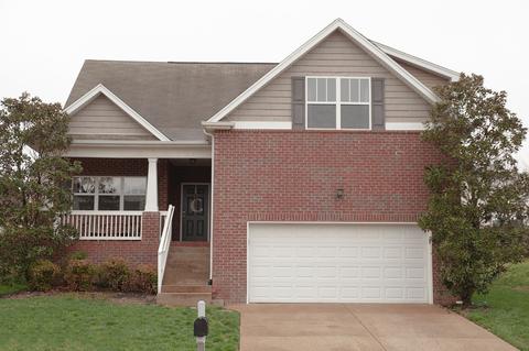 1494 Bern Dr, Spring Hill, TN 37174 photo 1