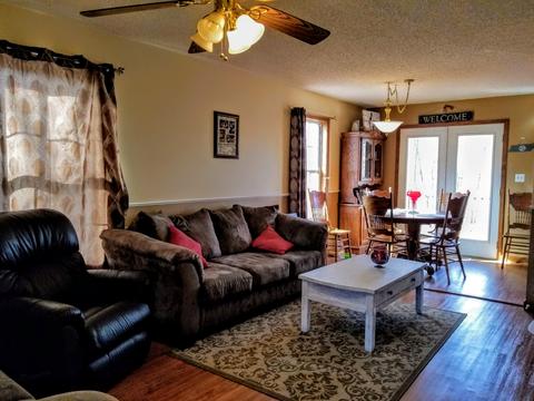 173 Beech St, Dover, TN 37058 photo 5