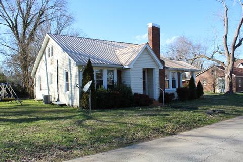 105 Spring Ave, Centerville, TN 37033 photo 5