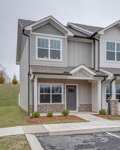 407 Bell Forge Ct, White Bluff, TN 37187 photo 2