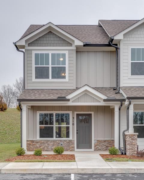 407 Bell Forge Ct, White Bluff, TN 37187 photo 1