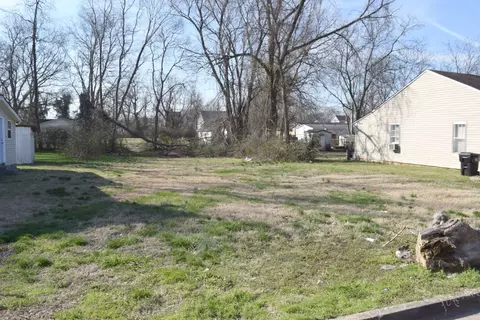 528 E State St, Murfreesboro, TN 37130 photo 1