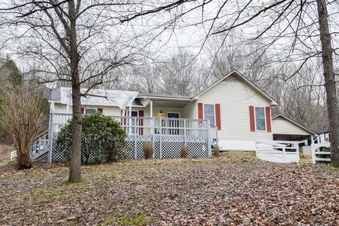 475 Wolf Hill Rd, Bethpage, TN 37022 photo 1