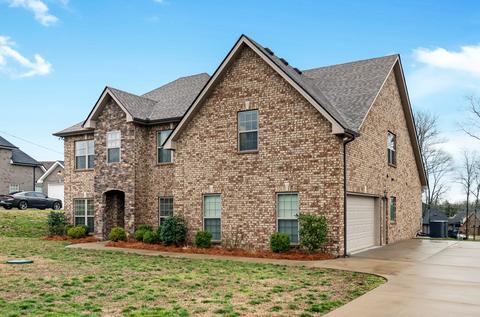 1009 Cascadeway Dr, Murfreesboro, TN 37129 photo 2