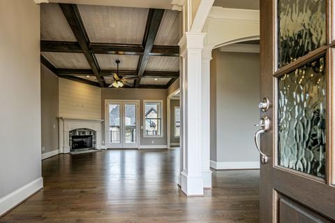 202 Trout Ct, Spring Hill, TN 37174 photo 2