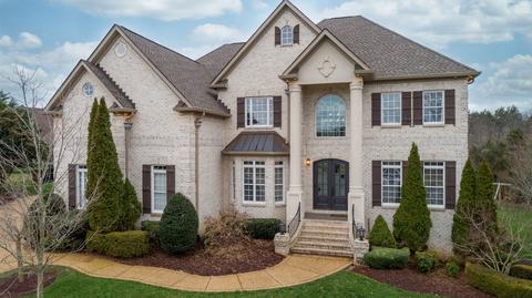604 Gary Bowman Ct, Murfreesboro, TN 37130 photo 2