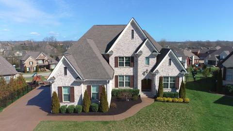 6002 Canberra Ct, Spring Hill, TN 37174 photo 2