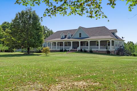 1520 Ridge Rd, Dickson, TN 37055 photo 1