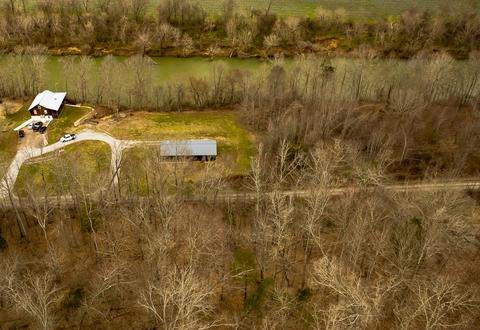 4039 Maxwell Dr, Centerville, TN 37033 photo 9