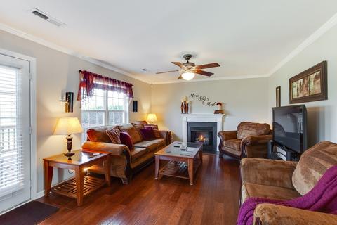 2240 Hayward Ln, Spring Hill, TN 37174 photo 8