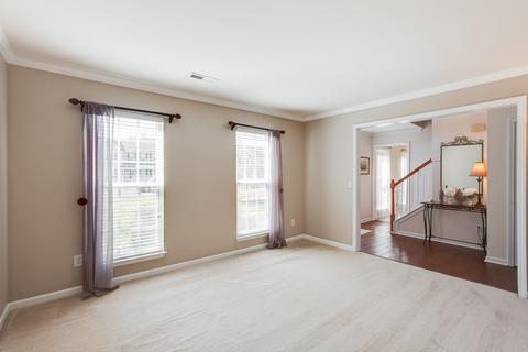 2240 Hayward Ln, Spring Hill, TN 37174 photo 4