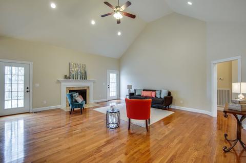 427 Kaiser Rd, Dickson, TN 37055 photo 2
