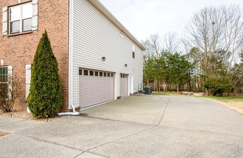1002 Beverly Ln, Spring Hill, TN 37174 photo 2