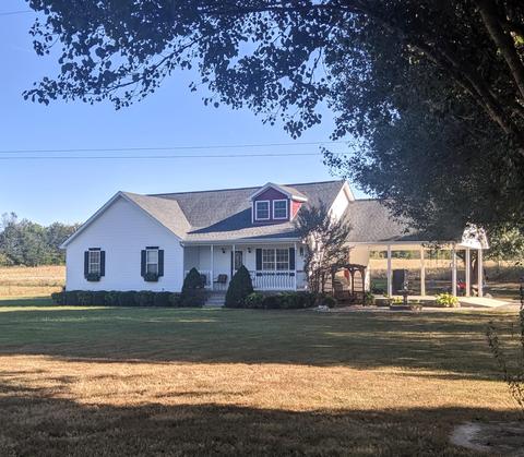 972 Mud Creek Rd, Morrison, TN 37357 photo 1