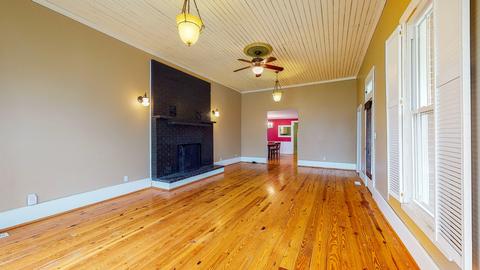300 S Main St, Dickson, TN 37055 photo 4