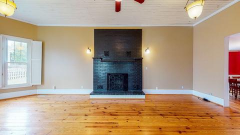 300 S Main St, Dickson, TN 37055 photo 3