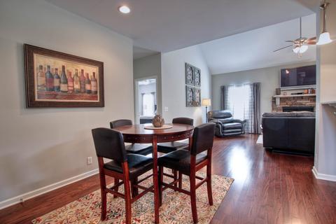 1521 Burrows Ave, Murfreesboro, TN 37128 photo 7