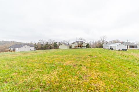 4875 Devers Rd, Southside, TN 37171 photo 4
