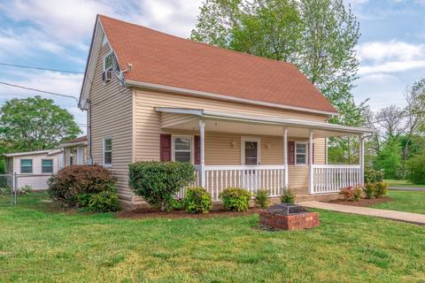 107 Dickson Ave, Dickson, TN 37055 photo 4