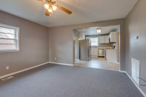 107 Dickson Ave, Dickson, TN 37055 photo 8