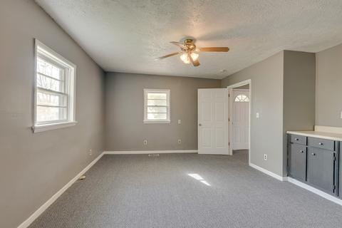 107 Dickson Ave, Dickson, TN 37055 photo 17