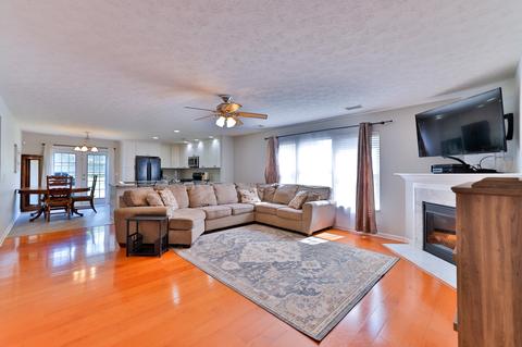 106 Coolmore Ct, Spring Hill, TN 37174 photo 5