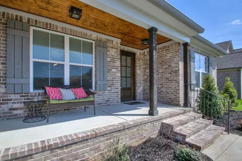 3027 Grunion Ln, Spring Hill, TN 37174 photo 2