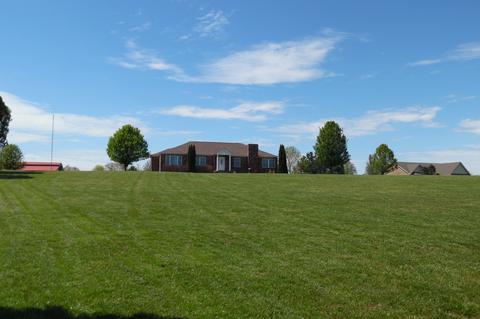 237 Pleasant Knoll Rd, Morrison, TN 37357 photo 3
