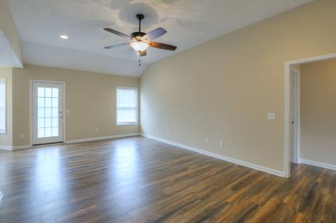 302 Red Bud Ct, Springfield, TN 37172 photo 4