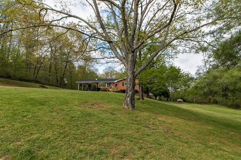 111 Valley View Rd, Dover, TN 37058 photo 3