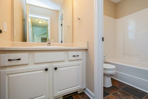 131 Deerfield Dr, Springfield, TN 37172 photo 13