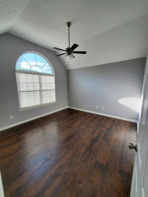 205 Gateway Dr, Murfreesboro, TN 37127 photo 35
