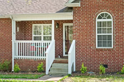 4439 Taylor Rd, Springfield, TN 37172 photo 3