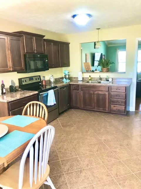 2203 Ruth St, Springfield, TN 37172 photo 6