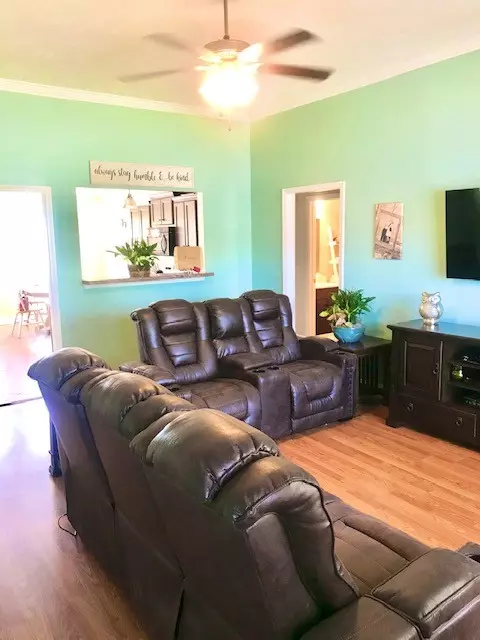 2203 Ruth St, Springfield, TN 37172 photo 4