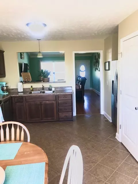 2203 Ruth St, Springfield, TN 37172 photo 5