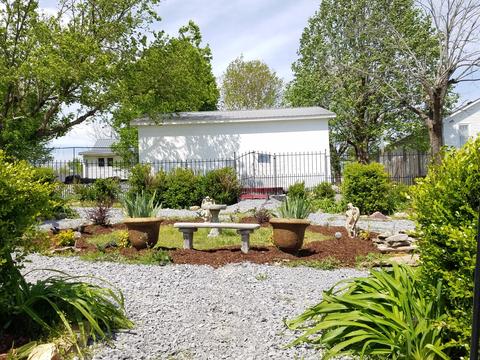906 W 3rd St, Dickson, TN 37055 photo 9