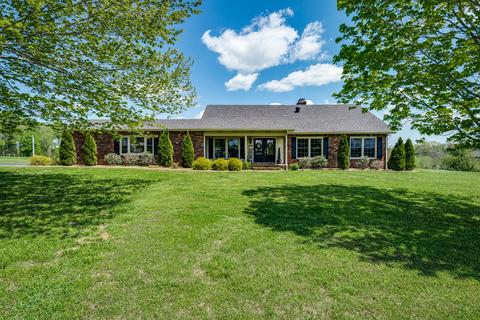 5572 Academy Rd, Baxter, TN 38544 photo 1