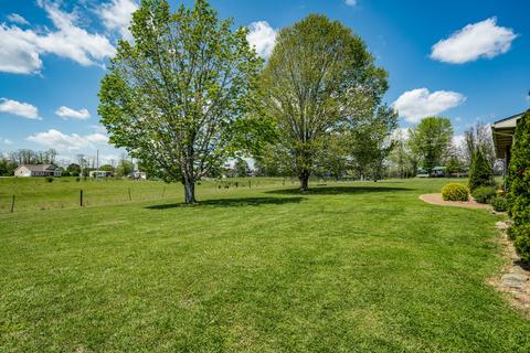 5572 Academy Rd, Baxter, TN 38544 photo 35