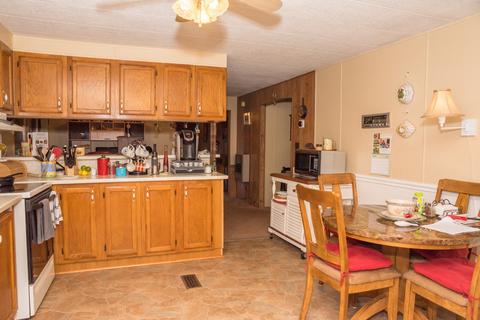 8127 Franks Ferry Rd, Walling, TN 38587 photo 7